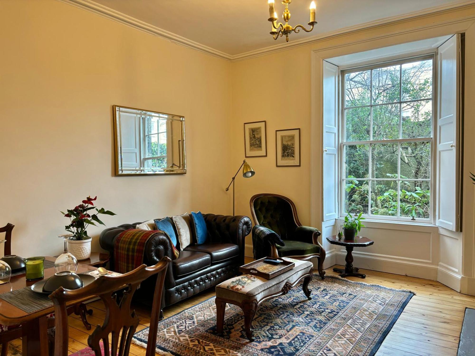 Cosy Georgian Flat Lägenhet Edinburg Exteriör bild